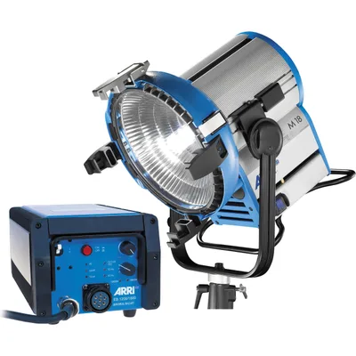 Arri M18 (1,8kW)